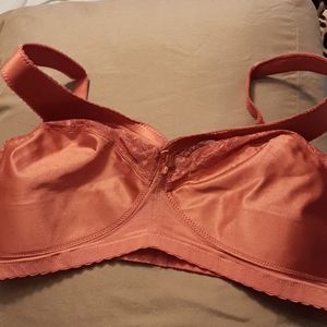 Glamorise magic lift new bra